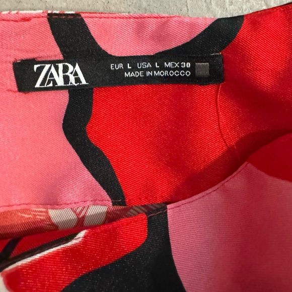 NWOT Zara Floral Skirt - Picture 3 of 4